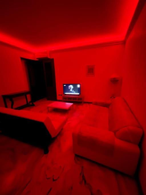 Apartment Under The Basilica Of Sant'Andrea Мантуя Экстерьер фото